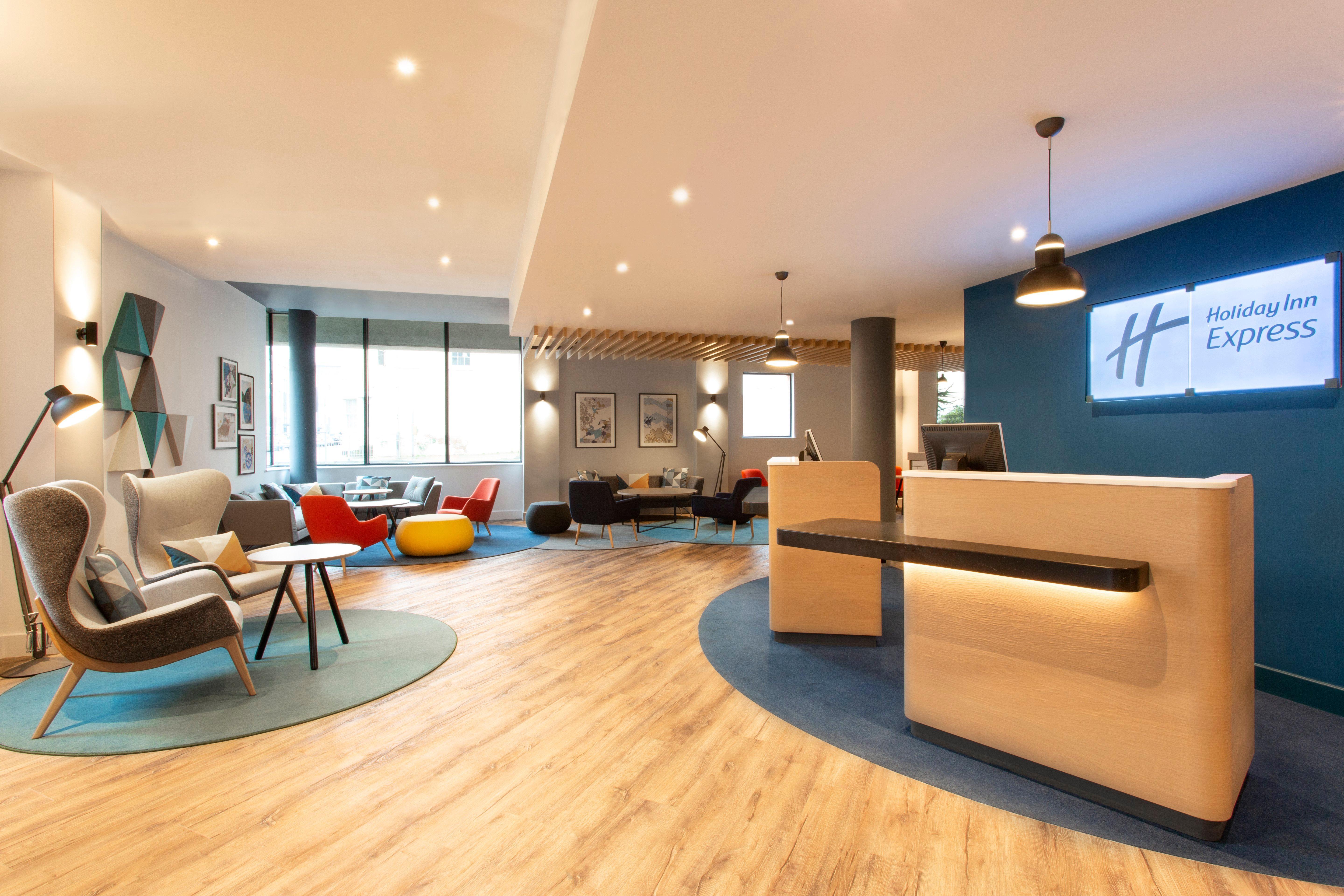 Holiday Inn Express Cheltenham Town Centre By Ihg Exteriér fotografie