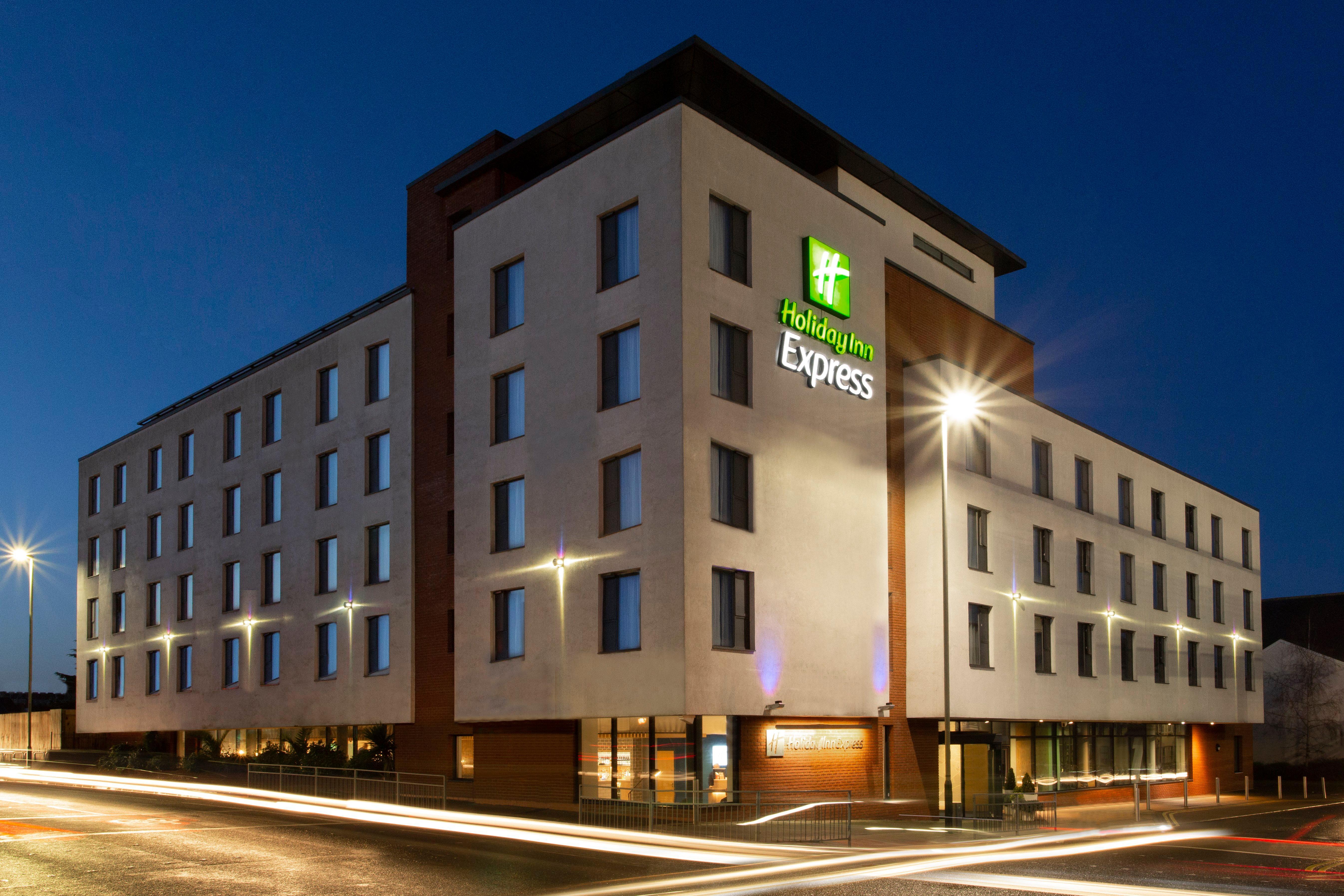 Holiday Inn Express Cheltenham Town Centre By Ihg Exteriér fotografie